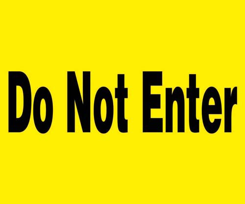 24" X 18" Barricade Sign - Do Not Enter